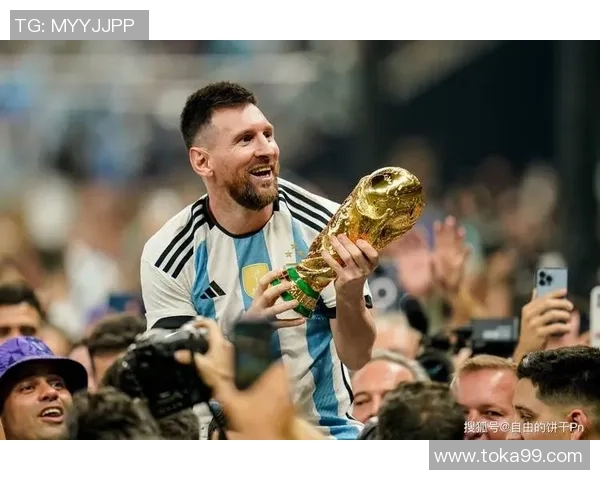 全球足球场上的传奇球星盘点从梅西到C罗他们的辉煌成就与影响力